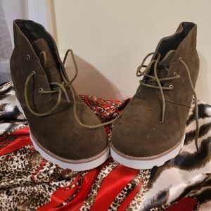 Womens olive green ankle boots